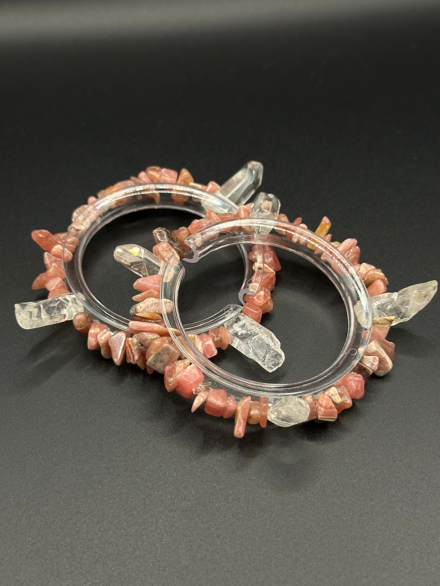 Strawberry Quarts W Crystal Points