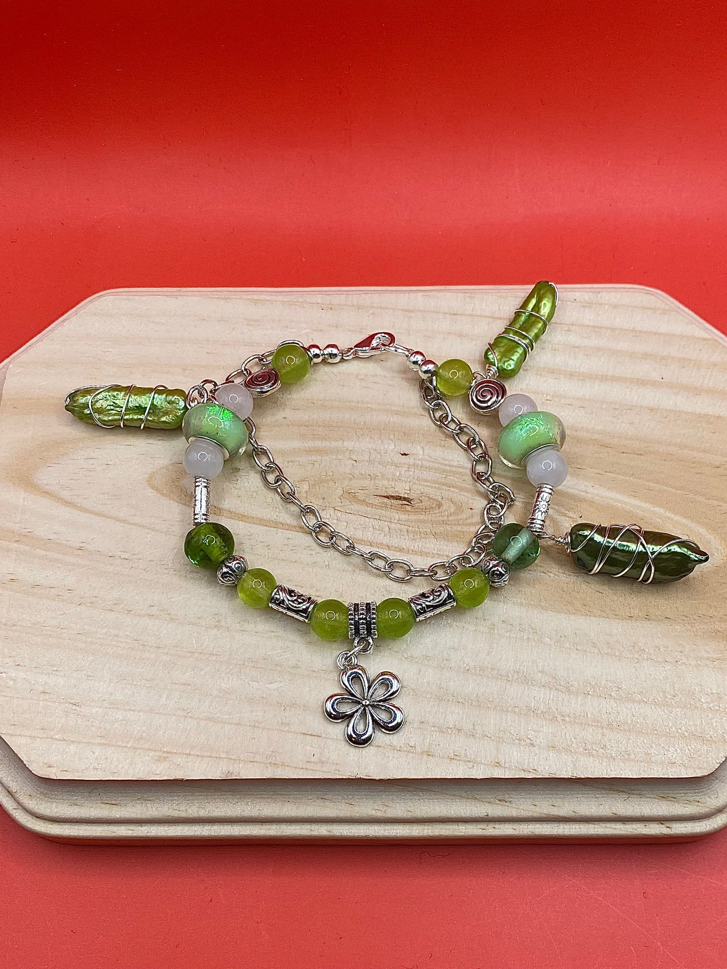 Green Flower W/ Freshwater Pearl