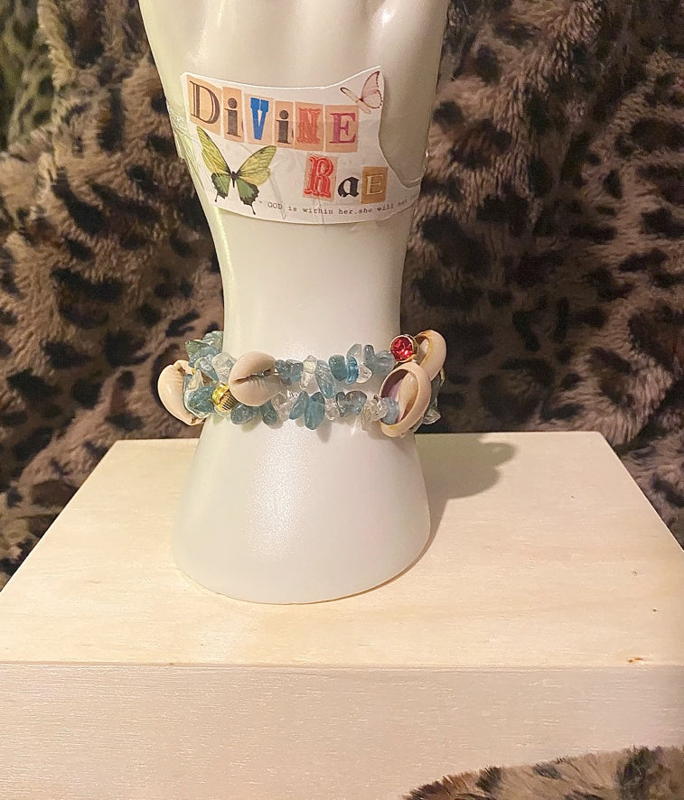 Still Blue w/ Sea Shells & Charms (Bracelet)