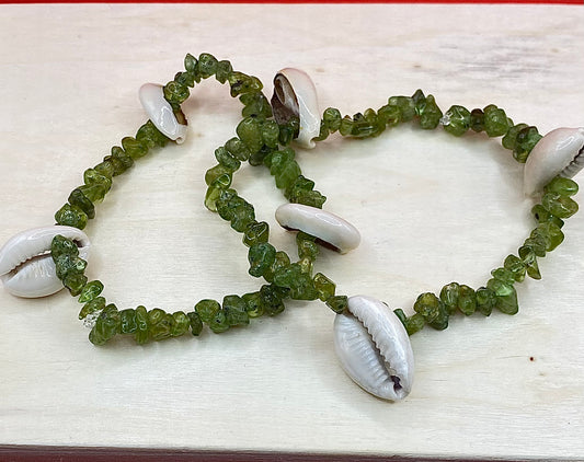 Peridot x Seashells