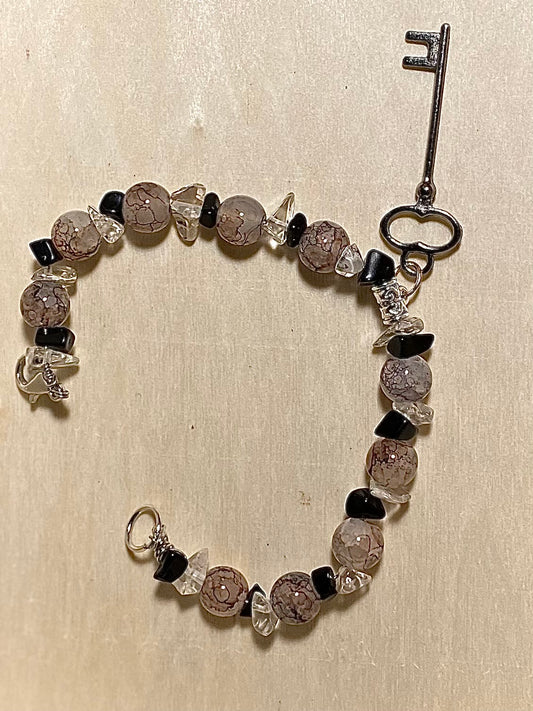 Clear Quartz x Black key ๐