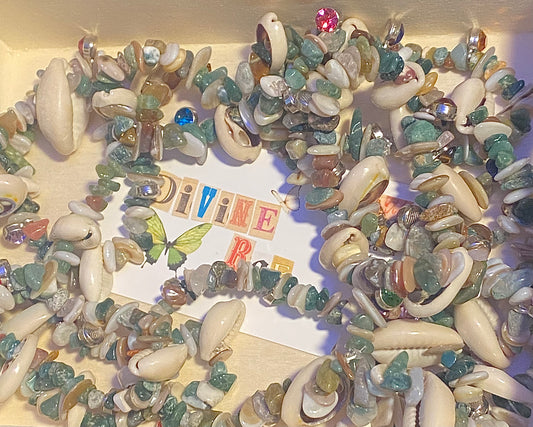 Indian Agate W/ Seashells & Charms