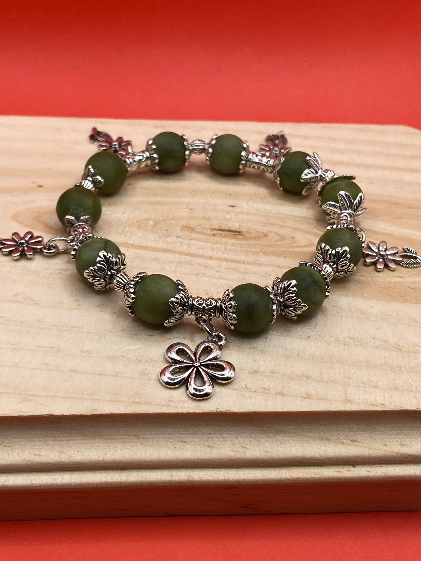 Silver Green