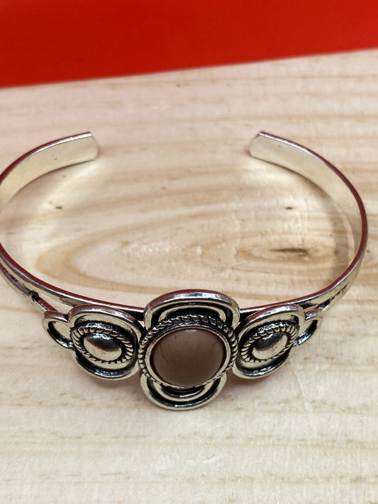 Brown Stone Cuff