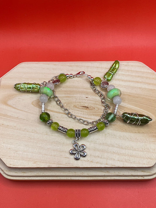 Green Flower W/ Freshwater Pearl
