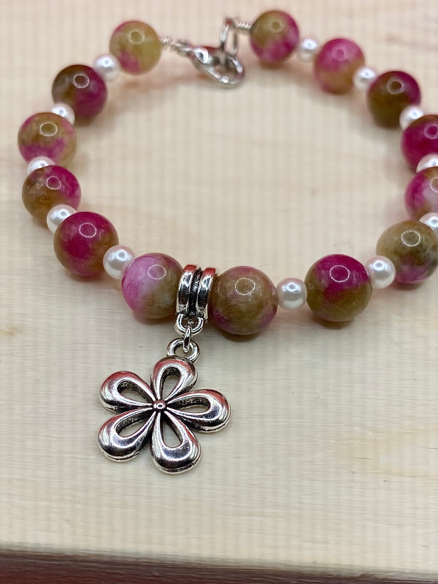 Pinx & Green x Pearl Floral