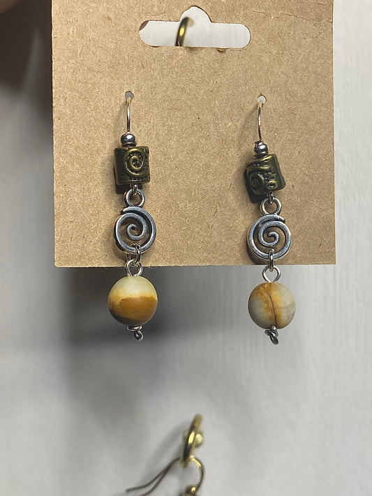 Beige Swirl Earrings