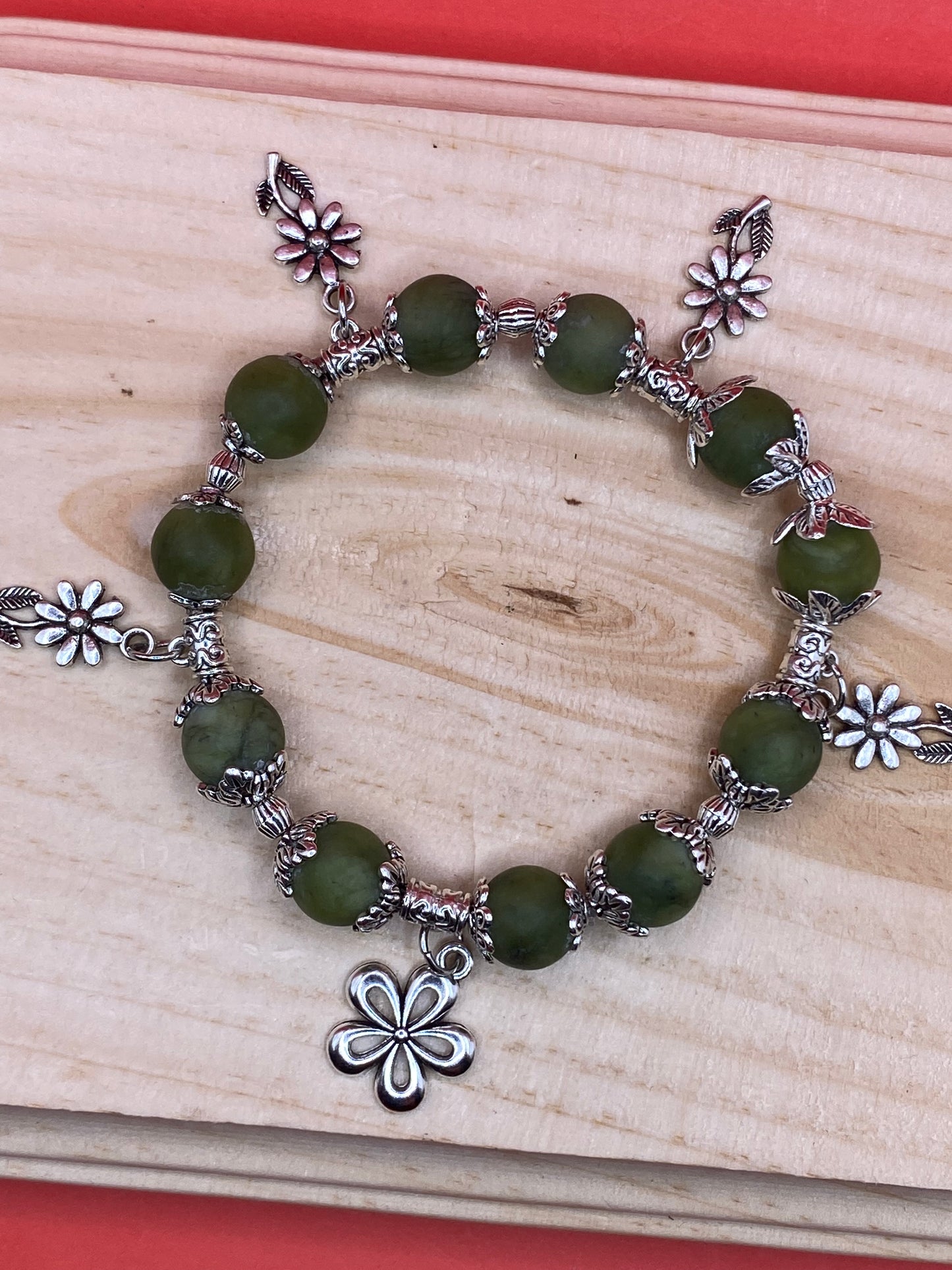 Silver Green
